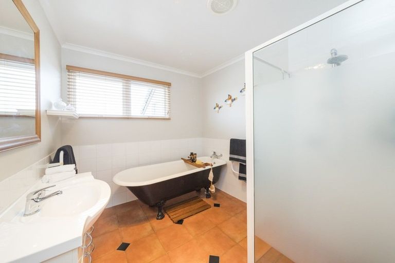 Photo of property in 90 West Street, Feilding, 4702