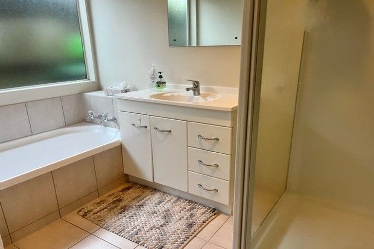 Photo of property in 153 Guys Road, East Tamaki, Auckland, 2013