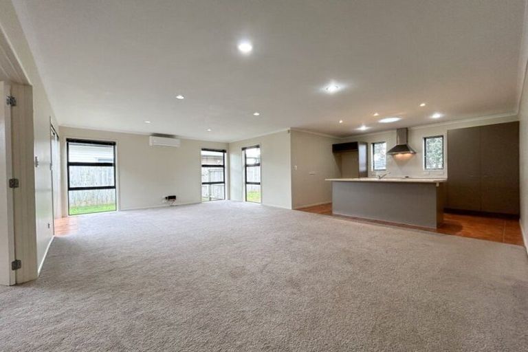 Photo of property in 358 One Tree Point Road, One Tree Point, 0118