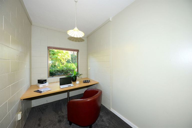 Photo of property in 14 Strathean Avenue, Avonhead, Christchurch, 8042