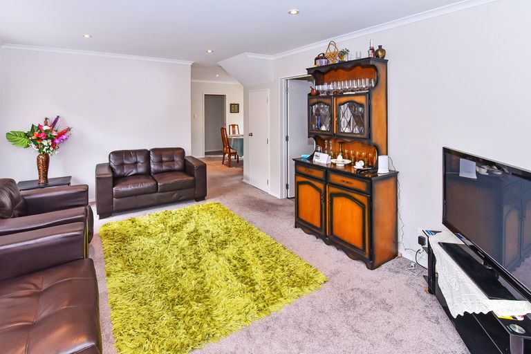 Photo of property in 46 Stellata Court, Randwick Park, Auckland, 2105