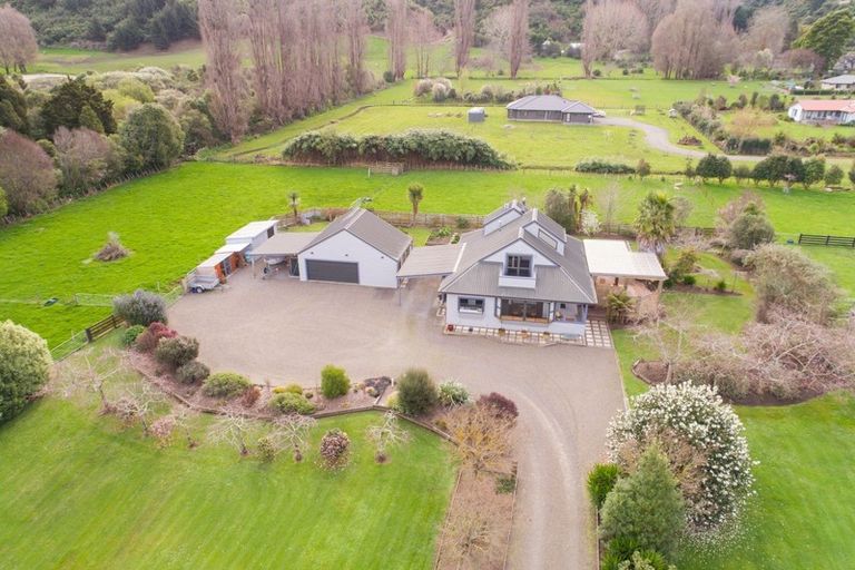 Photo of property in 1261 Pohangina Road, Pohangina, Ashhurst, 4884