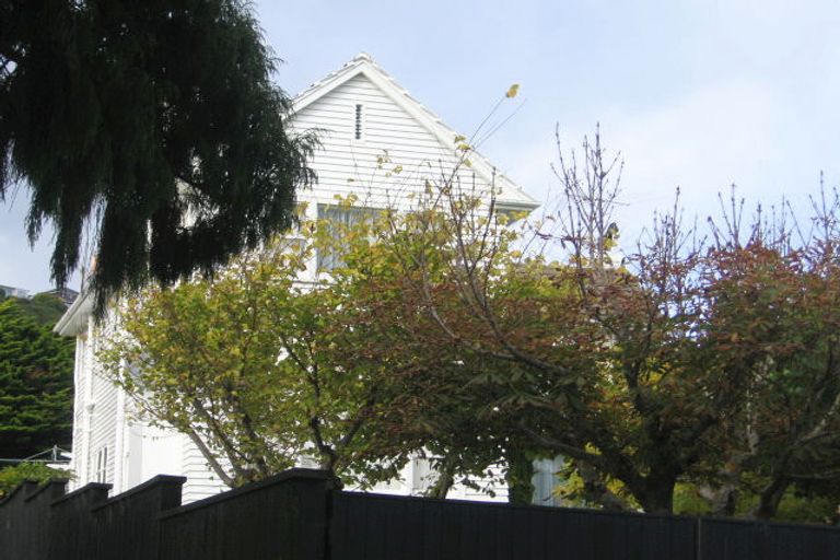 Photo of property in 407c Karori Road, Karori, Wellington, 6012