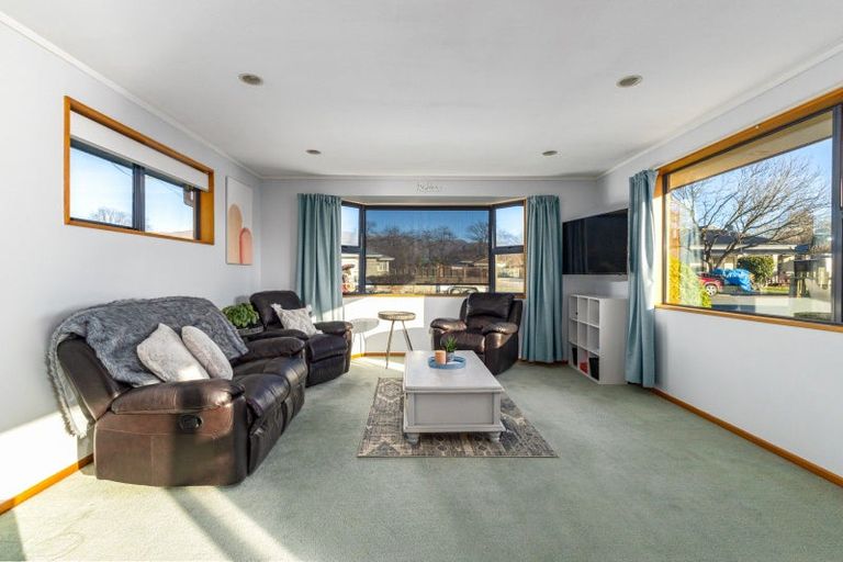 Photo of property in 3 Mckenzie Street, Fairlie, 7925