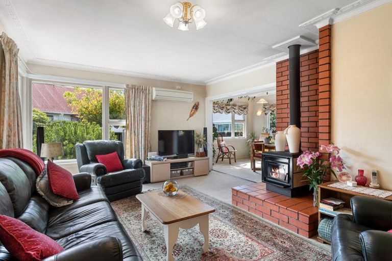 Photo of property in 10 Clayton Road, Amberley, 7410