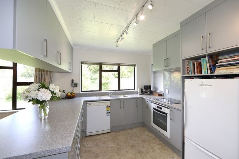 Photo of property in 243a Warwick Road, Mayfair, Hastings, 4122