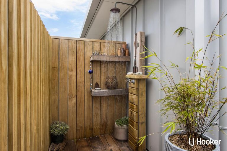 Photo of property in 55 Seaforth Road, Waihi Beach, 3611