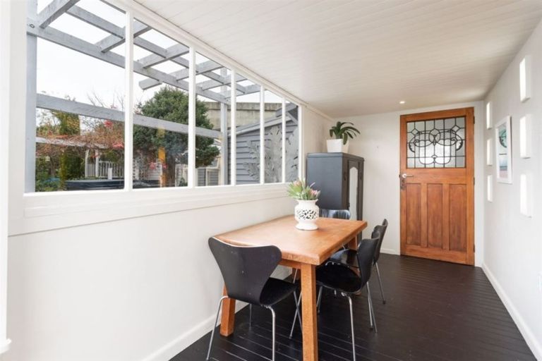 Photo of property in 27 Huntsbury Avenue, Huntsbury, Christchurch, 8022