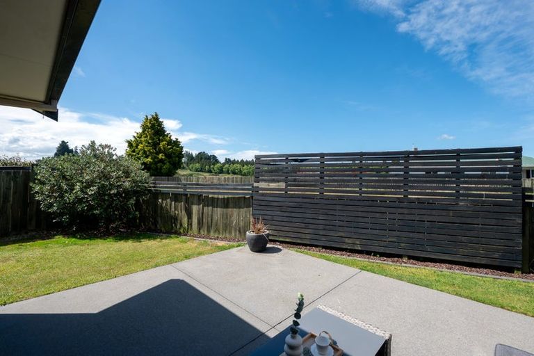 Photo of property in 1 Carroll Place, Owhata, Rotorua, 3010