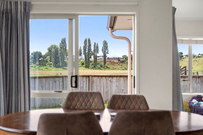 Photo of property in 8a Cannell Farm Drive, Te Puke, 3119