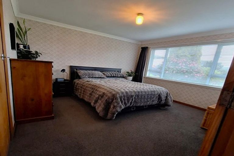 Photo of property in 32 Liverpool Street, Takaro, Palmerston North, 4412