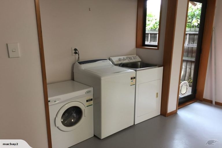 Photo of property in 42 Kotuku Crescent, Woolston, Christchurch, 8023