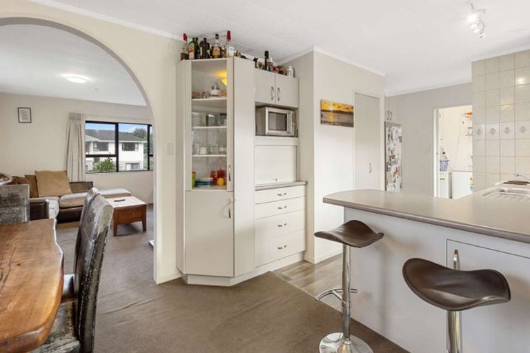 Photo of property in 1 Bullmore Place, Pukehangi, Rotorua, 3015