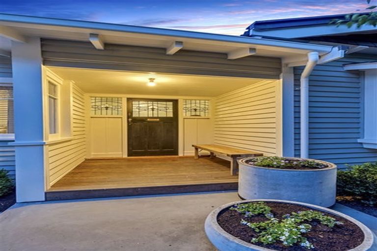 Photo of property in 49 Hartley Avenue, Strowan, Christchurch, 8052