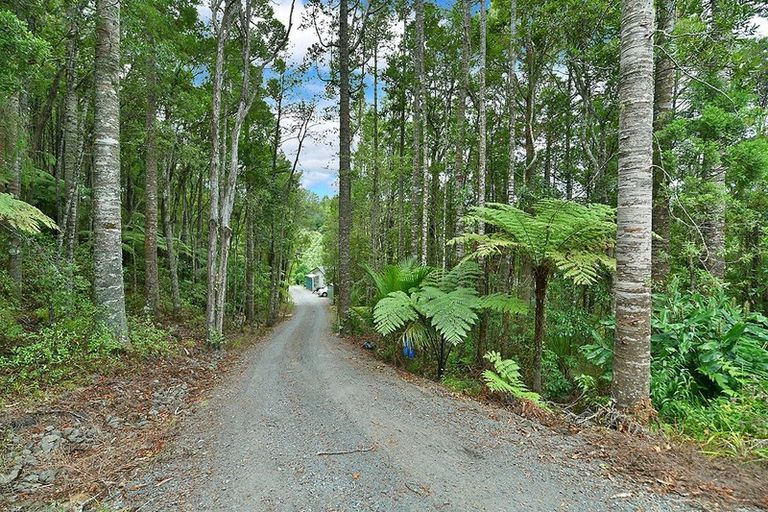 Photo of property in 335 Kanohi Road, Kaukapakapa, 0873