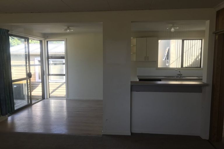 Photo of property in 18 Hillary Crescent, Upper Riccarton, Christchurch, 8041