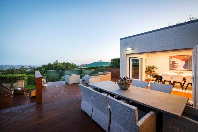 Photo of property in 710 Highgate, Maori Hill, Dunedin, 9010