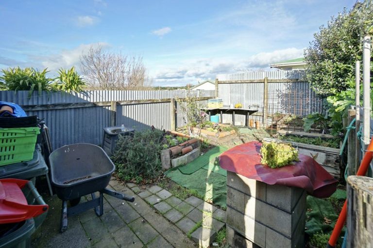 Photo of property in 37 Harris Street, Te Puke, 3119