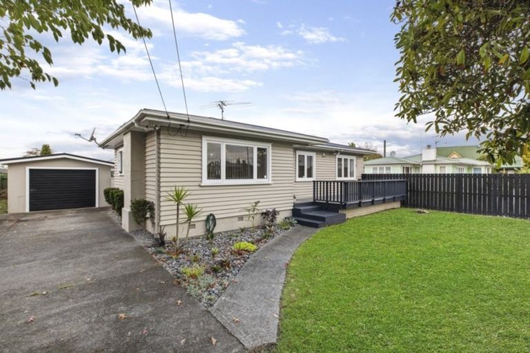 Photo of property in 1/29 Cosgrave Road, Papakura, 2110