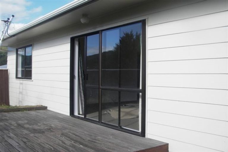 Photo of property in 19b Stockdale Street, Wainuiomata, Lower Hutt, 5014