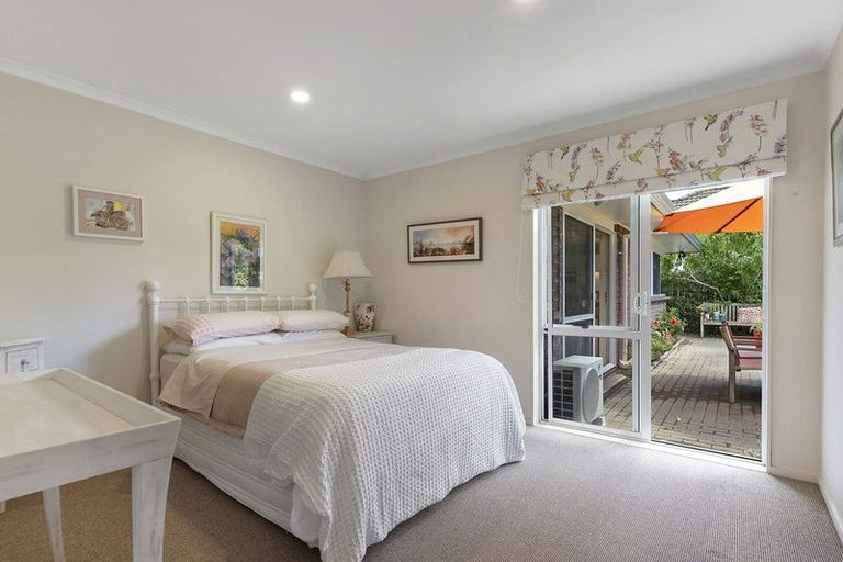 Photo of property in 56 Nicholas Road, Somerville, Auckland, 2014