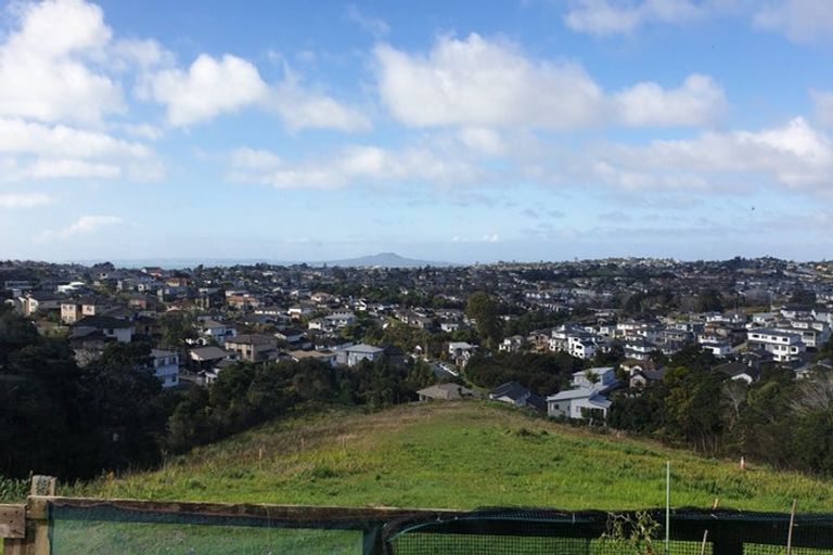 Photo of property in 95 Lonely Track Road, Fairview Heights, Auckland, 0632