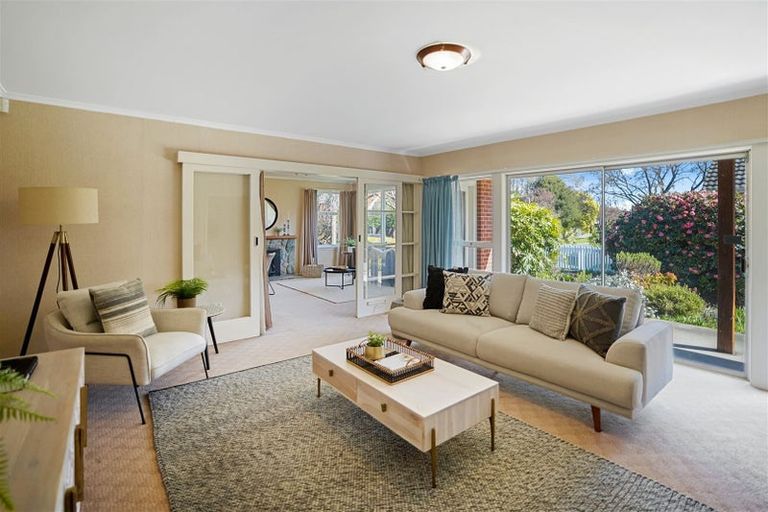 Photo of property in 42 Arlington Street, Burnside, Christchurch, 8053
