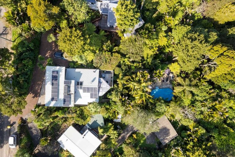 Photo of property in 7 Dorothy Road, Laingholm, Auckland, 0604