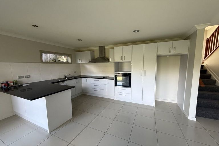 Photo of property in 111a Triangle Road, Massey, Auckland, 0614