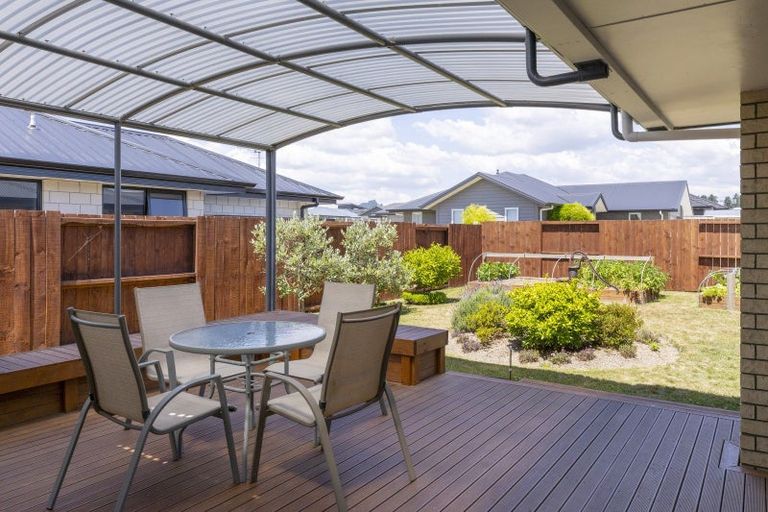 Photo of property in 15 Kamaka Street, Wharewaka, Taupo, 3330