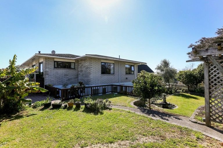 Photo of property in 30 Karaka Street, Merrilands, New Plymouth, 4312