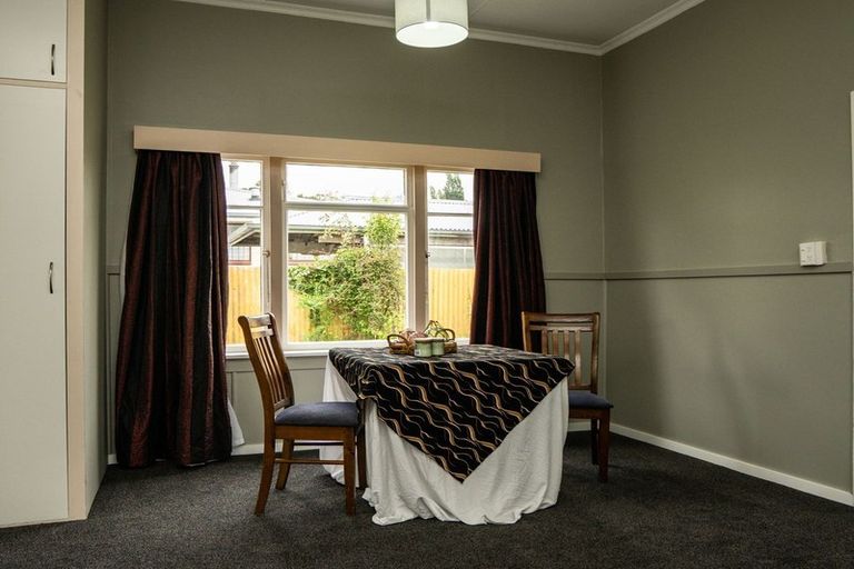 Photo of property in 10 Coronation Street, Waimate, 7924