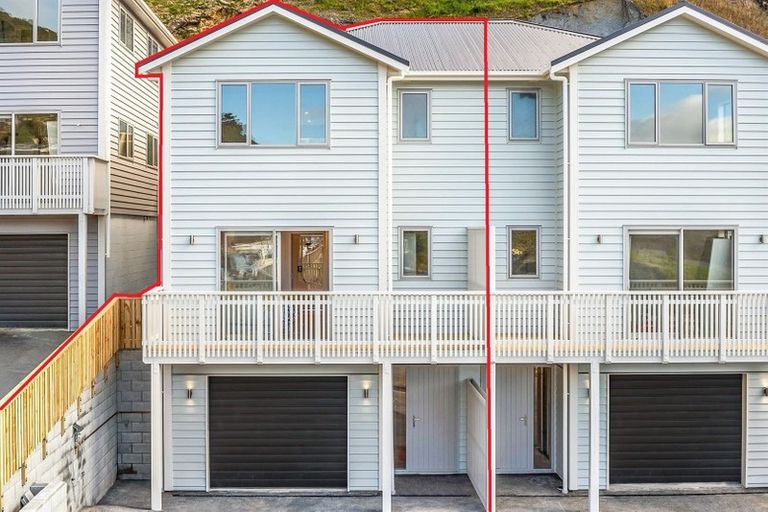 Photo of property in 18b Rarangi Way, Owhiro Bay, Wellington, 6023