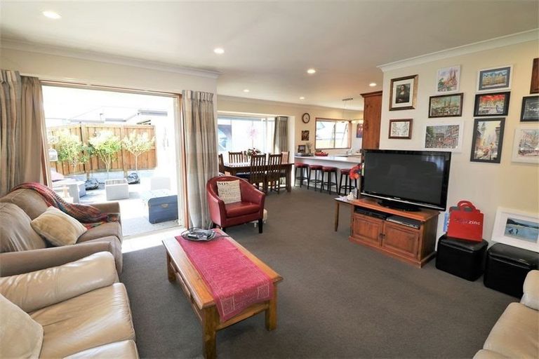 Photo of property in 1 Rugby Street, Highfield, Timaru, 7910