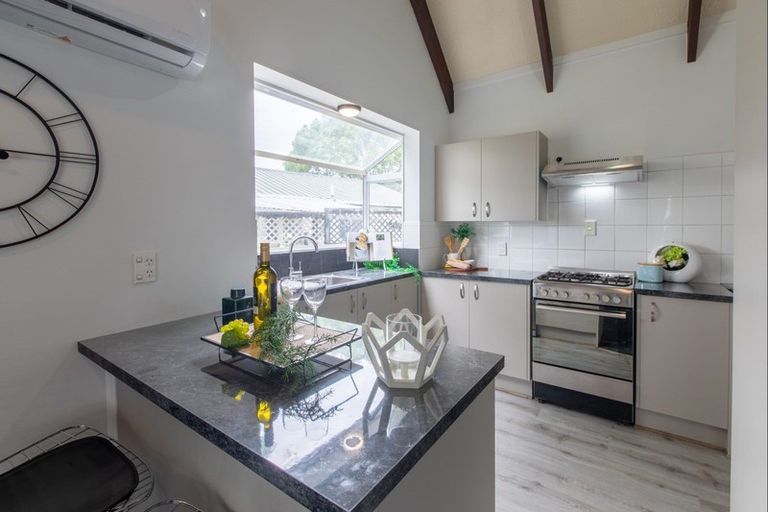 Photo of property in 9 Garland Drive, St Andrews, Hamilton, 3200