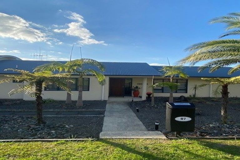 Photo of property in 97 Sterling Gate Drive, Bethlehem, Tauranga, 3110