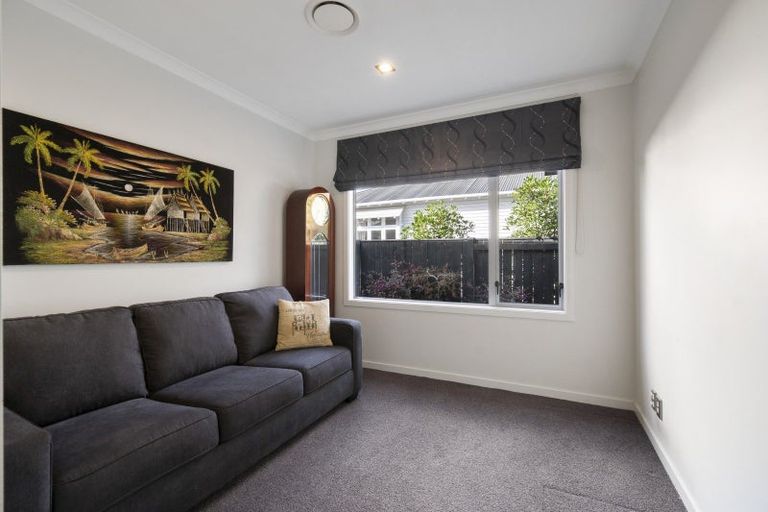 Photo of property in 35 Union Street, Hokowhitu, Palmerston North, 4410