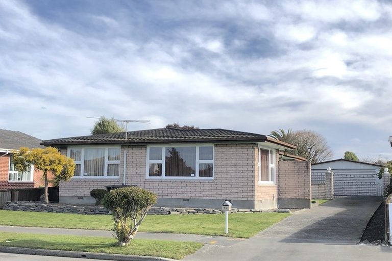 Photo of property in 11 Aileen Place, Upper Riccarton, Christchurch, 8041