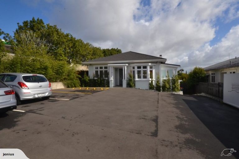 Photo of property in 6 Meadowbank Road, Meadowbank, Auckland, 1072