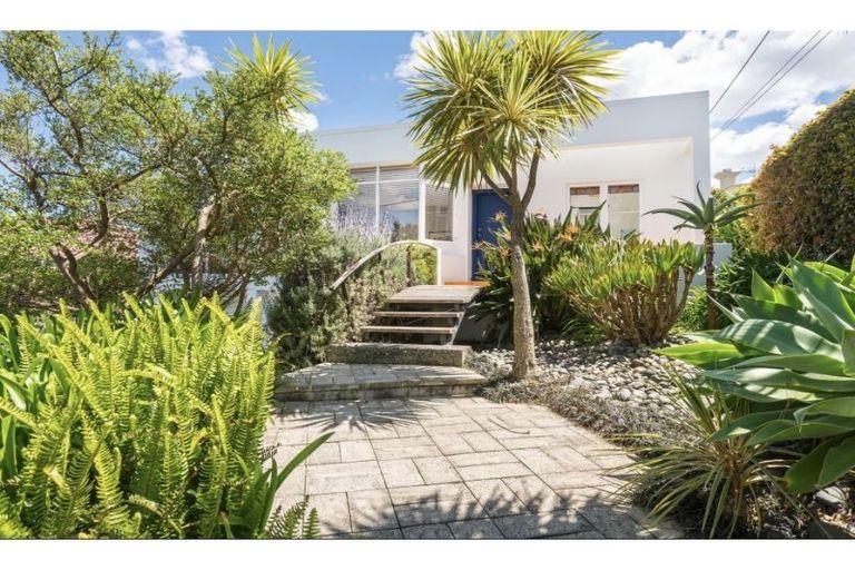 Photo of property in 31 Harley Road, Takapuna, Auckland, 0622