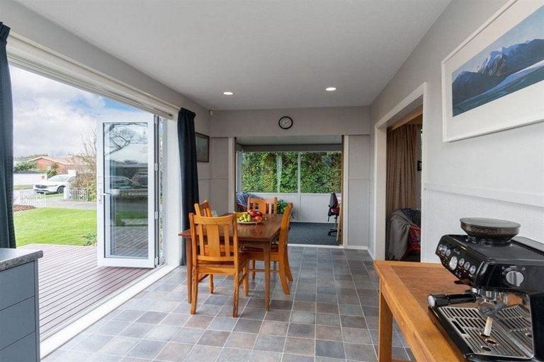 Photo of property in 7 Blakehall Place, Spreydon, Christchurch, 8024