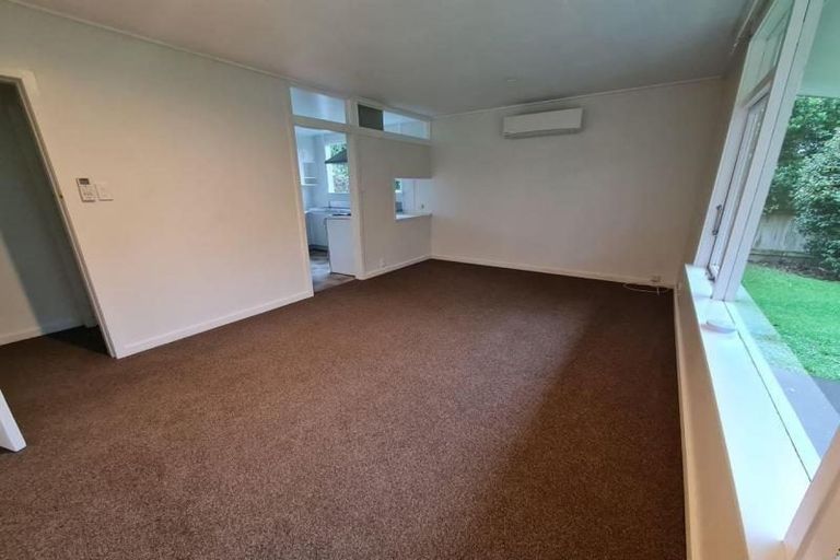 Photo of property in 32ab Old South Road, Okato, 4335