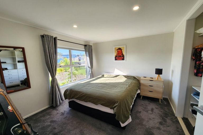 Photo of property in 2/166 Verbena Road, Birkdale, Auckland, 0626