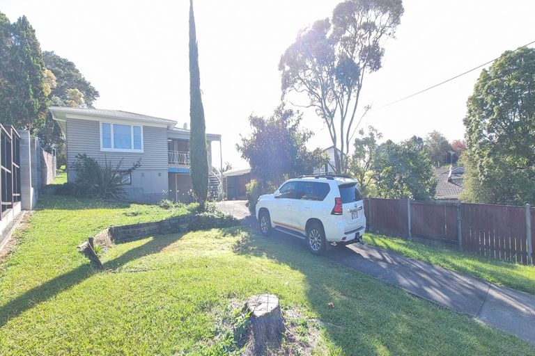 Photo of property in 36 Sheridan Drive, New Lynn, Auckland, 0600