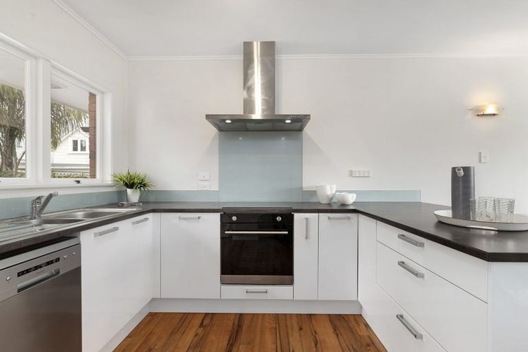 Photo of property in 3/18 Cambria Road, Devonport, Auckland, 0624