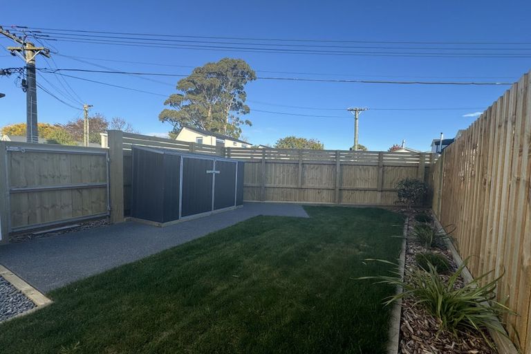 Photo of property in 2/8 Matata Place, Dallington, Christchurch, 8061