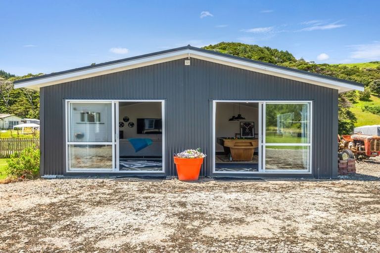Photo of property in 14 Kaipara Hills Road, Glorit, Warkworth, 0984