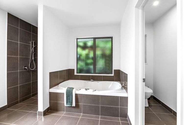 Photo of property in 25 Mokihi Gardens, Hillmorton, Christchurch, 8024