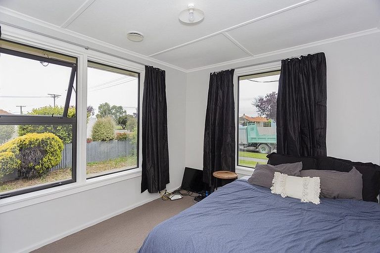 Photo of property in 12 Raglan Street, Oamaru North, Oamaru, 9400