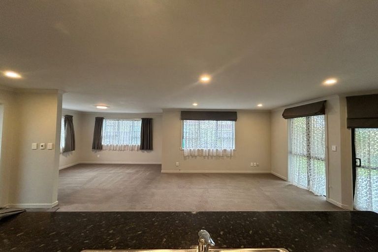 Photo of property in 631a Queen Street East, Levin, 5510